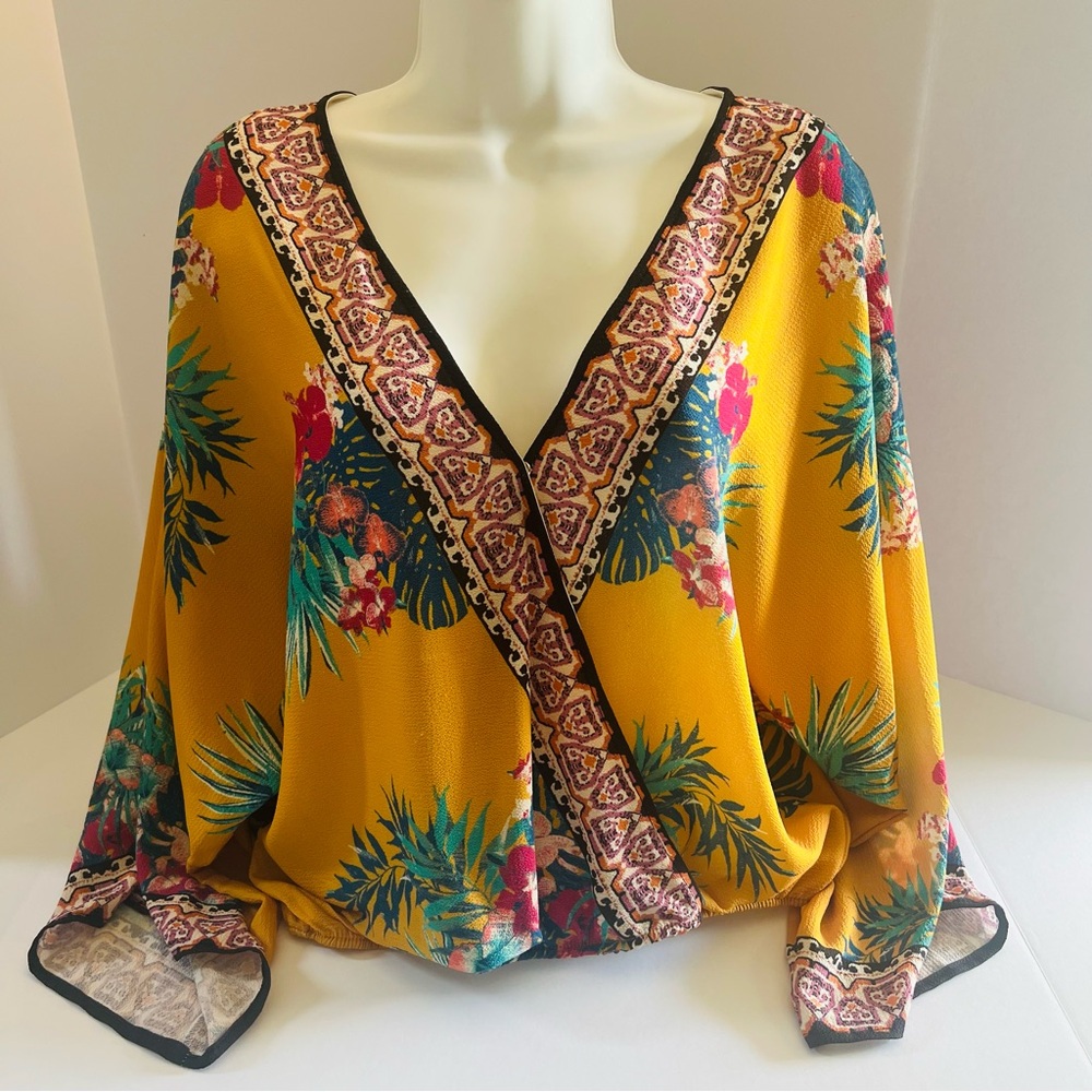 FLYING TOMATO Boho Floral Blouse Mustard‎ Tropical Kimono Sleeve Size L